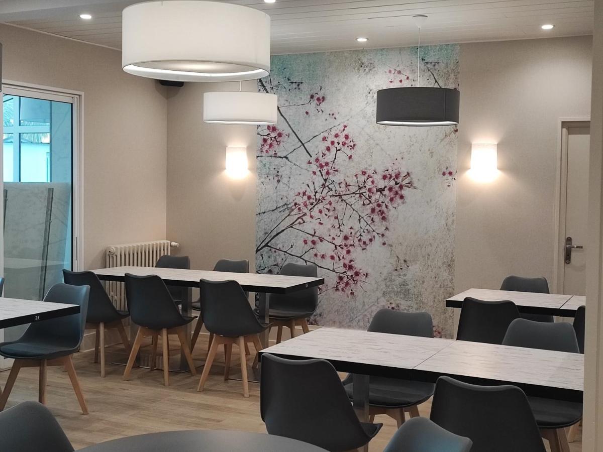 Le Relais Des Primeurs Logis Hotel Taule Bagian luar foto