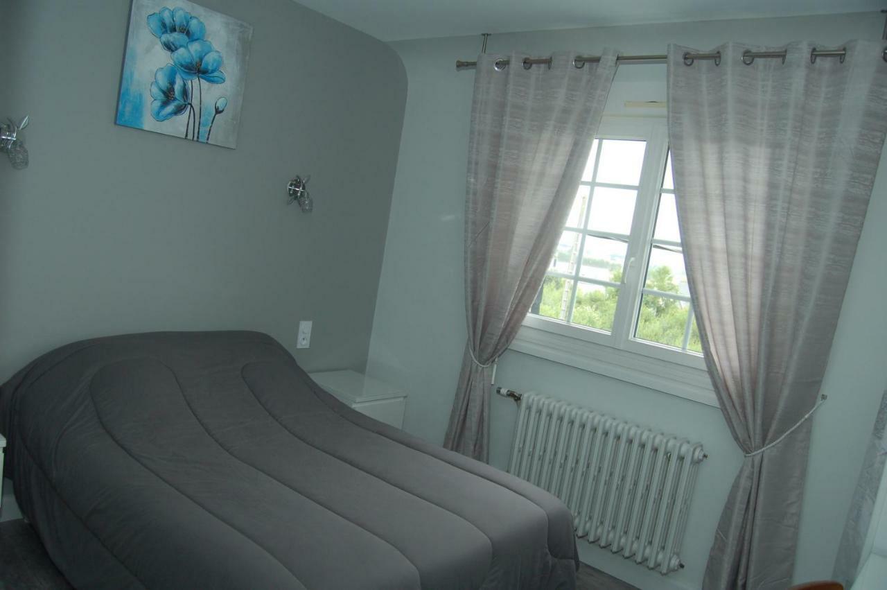 Le Relais Des Primeurs Logis Hotel Taule Bagian luar foto