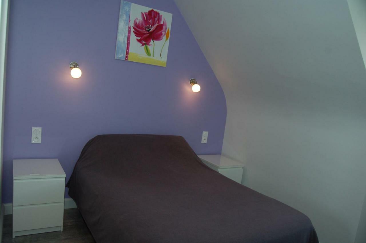 Le Relais Des Primeurs Logis Hotel Taule Bagian luar foto